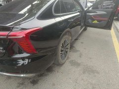 FAW Red Flag H5 2.0T Automatic Flagship Comfort Edition - ფოტო 10