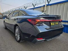 Toyota Avalon Hybrid 2.0L Luxury - photo 9