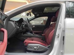Audi A4L 200 Million Units Joyful Edition 40 TFSI Luxury Dynamic - фото 10