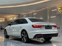 Audi A4L 200 Million Units Joyful Edition 40 TFSI Luxury Dynamic - фото 4