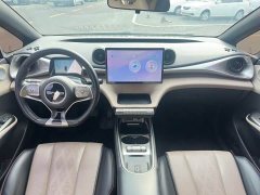 BYD Dolphin 420km Fashion Edition - ფოტო 11