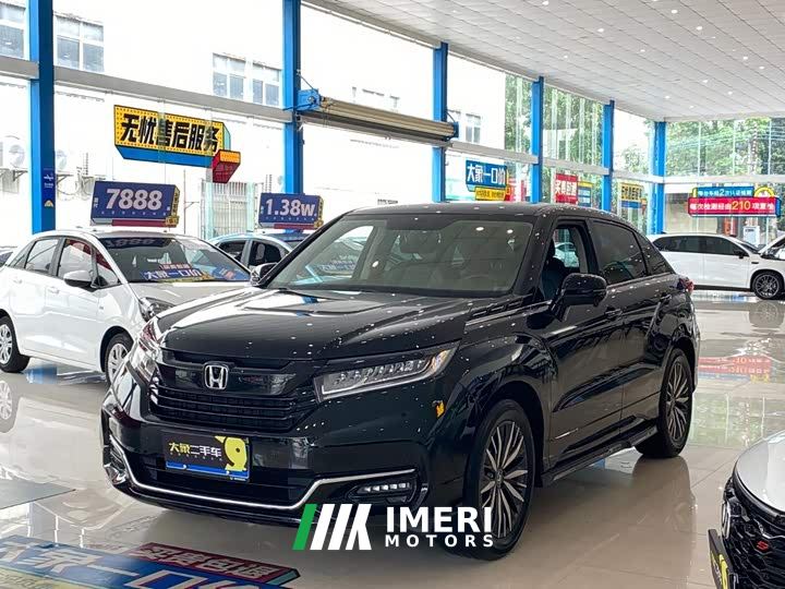 Honda CR-V 370TURBO Two-Wheel Drive Luxury