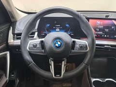 BMW iX1 eDrive25L M Sport Package - ფოტო 3