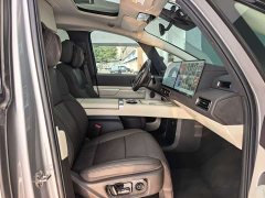 Li Auto Li Xiang MEGA Ultra - ფოტო 15