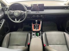 Honda Vezel 1.5L CVT Luxury - ფოტო 15
