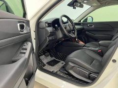 Honda Vezel 1.5L CVT Luxury - ფოტო 9