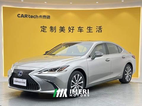 2021 Lexus ES 300h Premium Edition