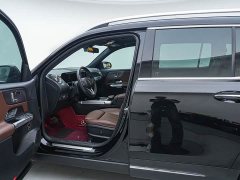 Mercedes-Benz GLB 220 Fashion Edition - фото 14