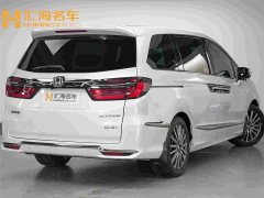 Honda Odyssey 2.0L e:HEV Luxury - ფოტო 6
