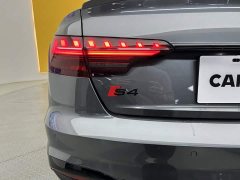 Audi S4 3.0 TFSI - ფოტო 9