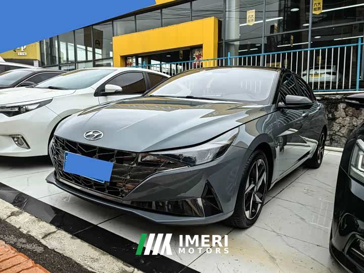 Hyundai Elantra 240TGDi DCT LUX Luxury Edition - car from China