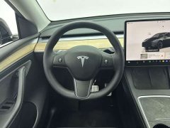 Tesla Model Y Rear-Wheel Drive - ფოტო 13