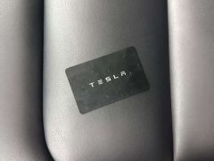 Tesla Model Y Rear-Wheel Drive - ფოტო 17