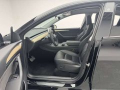 Tesla Model Y Rear-Wheel Drive - ფოტო 9