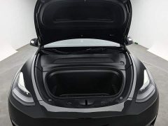 Tesla Model Y Standard Range RWD - фото 17