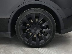 Tesla Model Y Standard Range RWD - фото 9