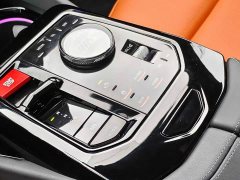 BMW M5 New Energy M5 - ფოტო 13