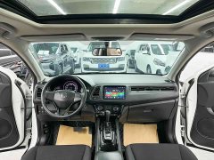Honda Vezel 1.5L CVT Elite - ფოტო 9