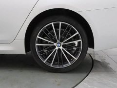 BMW 5 Series 530Li Premier M Sport Package - photo 11