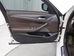 BMW 5 Series 530Li Premier M Sport Package - photo 15