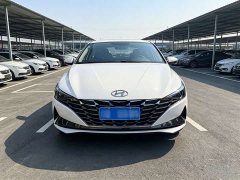 Hyundai Elantra 1.5L CVT Luxury - ფოტო 2