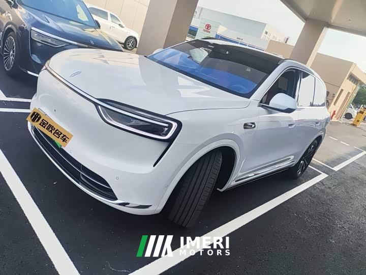 AITO Wenjie M7 Extended Range Pro AWD 5-Seater