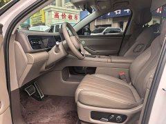 AITO M7 Extended Range Max Long-Range 5-Seater with 192-Channel LiDAR - ფოტო 9