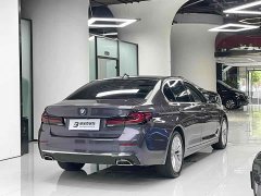 BMW 5 Series Facelift 525Li Luxury Package - ფოტო 12