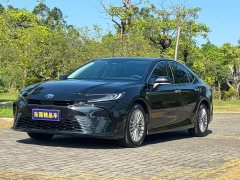Toyota Camry Hybrid 2.0L HGVP Luxury - ფოტო 1