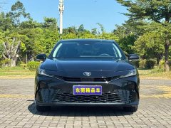 Toyota Camry Hybrid 2.0L HGVP Luxury - ფოტო 2