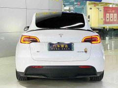 Tesla Model Y Long Range All-Wheel Drive - фото 11