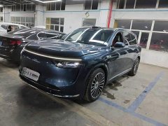 Aito M8 BEV Ultra 5-Seater AWD (896-line LiDAR) - ფოტო 1