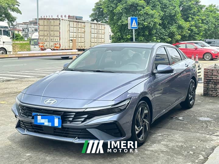 Hyundai Elantra 1.5L CVT Luxury - car from China
