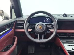 Porsche Macan EV Macan Long Range Edition - photo 11