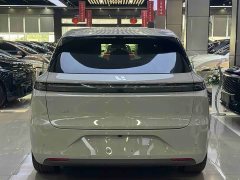 Li Auto L6 Pro - ფოტო 11