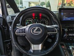 Lexus LM 300h Four-Seat Royal Edition - фото 13