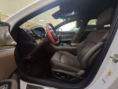 BYD Han DM-i 121KM Respect Edition - ფოტო 9