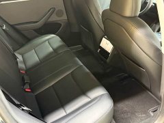 Tesla Model 3 Long Range Rear-Wheel Drive - ფოტო 13
