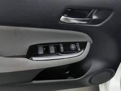 Honda LIFE 1.5L CVT SPORT Passion Edition - ფოტო 9