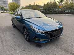 Hyundai Elantra 1.5L CVT Luxury - ფოტო 3