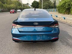 Hyundai Elantra 1.5L CVT Luxury - ფოტო 8