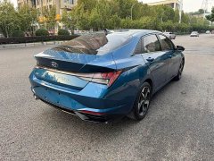 Hyundai Elantra 1.5L CVT Luxury - ფოტო 9
