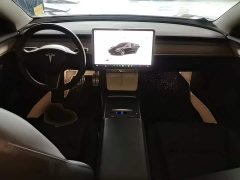 Tesla Model 3 Performance All-Wheel Drive - ფოტო 9