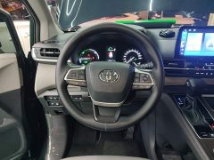 Toyota Gravia 2.5L Hybrid Comfort Edition - photo 10