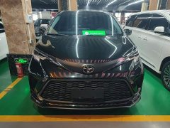 Toyota Gravia 2.5L Hybrid Comfort Edition - photo 2