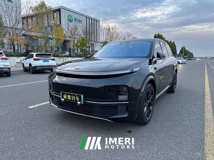 Li Auto L8 Pro - ავტომობილი ჩინეთიდან
