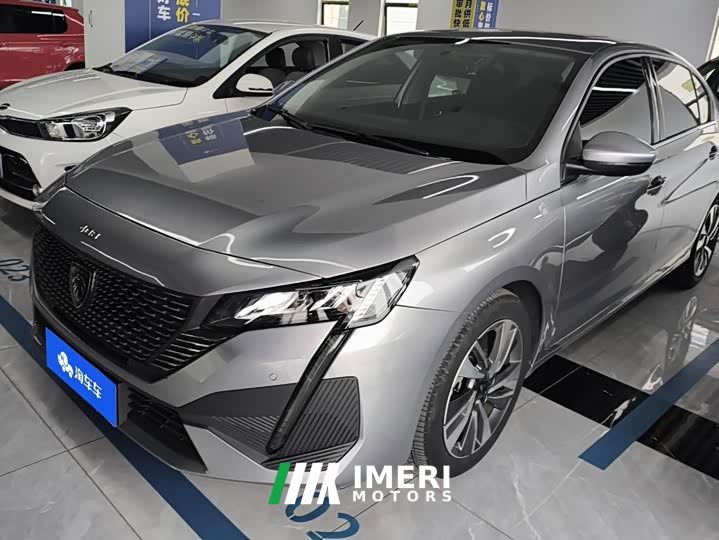 Voyah Peugeot 408 1.6T Chase Light Edition - car from China