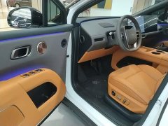 Li Auto i8 Standard Edition - ფოტო 15
