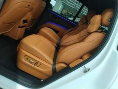 Li Auto i8 Standard Edition - ფოტო 16