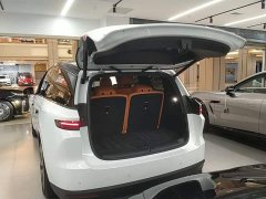 Li Auto i8 Standard Edition - ფოტო 18